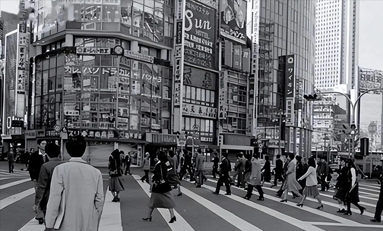 亚洲金融风暴香港财富蒸发_1997年香港金融危机_犹太资本对冲基金香港保卫战