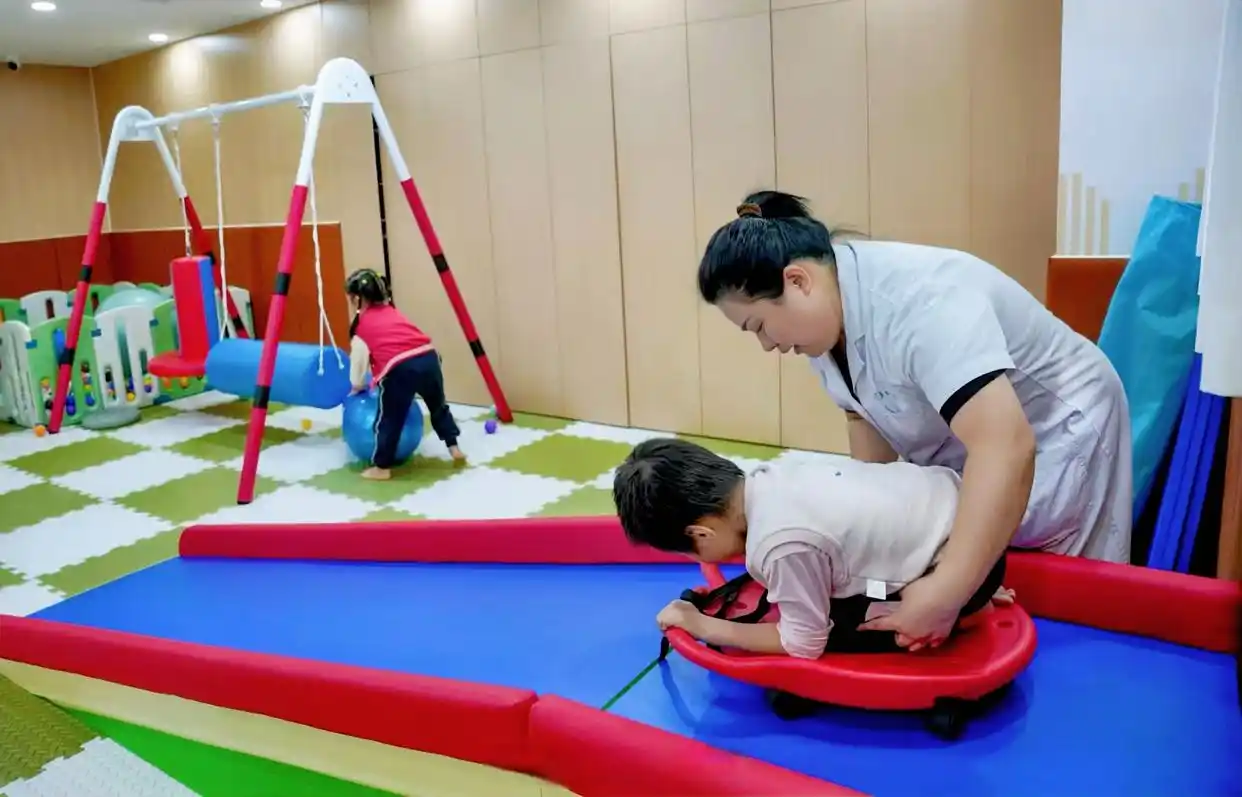 低启动成本创业项目_今年0元快速挣钱方法_冷门暴利生意